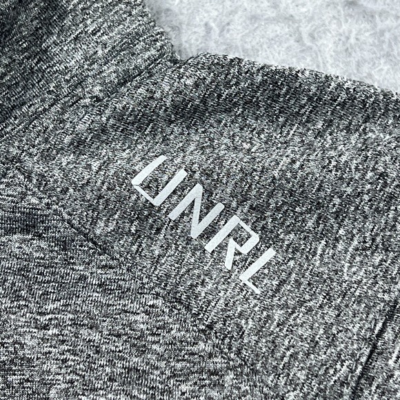 UNRL Elite 1/4 Zip Men's Medium Gray Pullover Performance Minnesota Hockey State - Picture 3 of 14